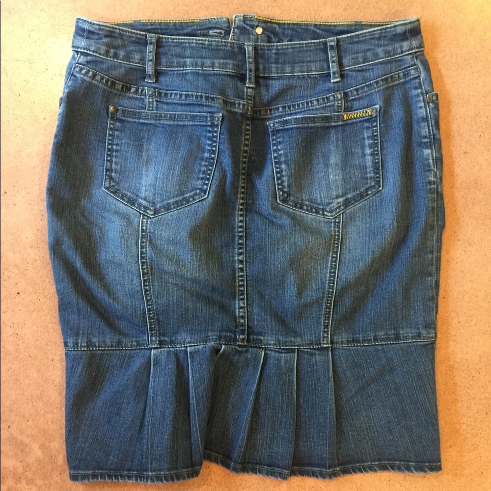 Pilcro and The Letterpress Jean skirt.